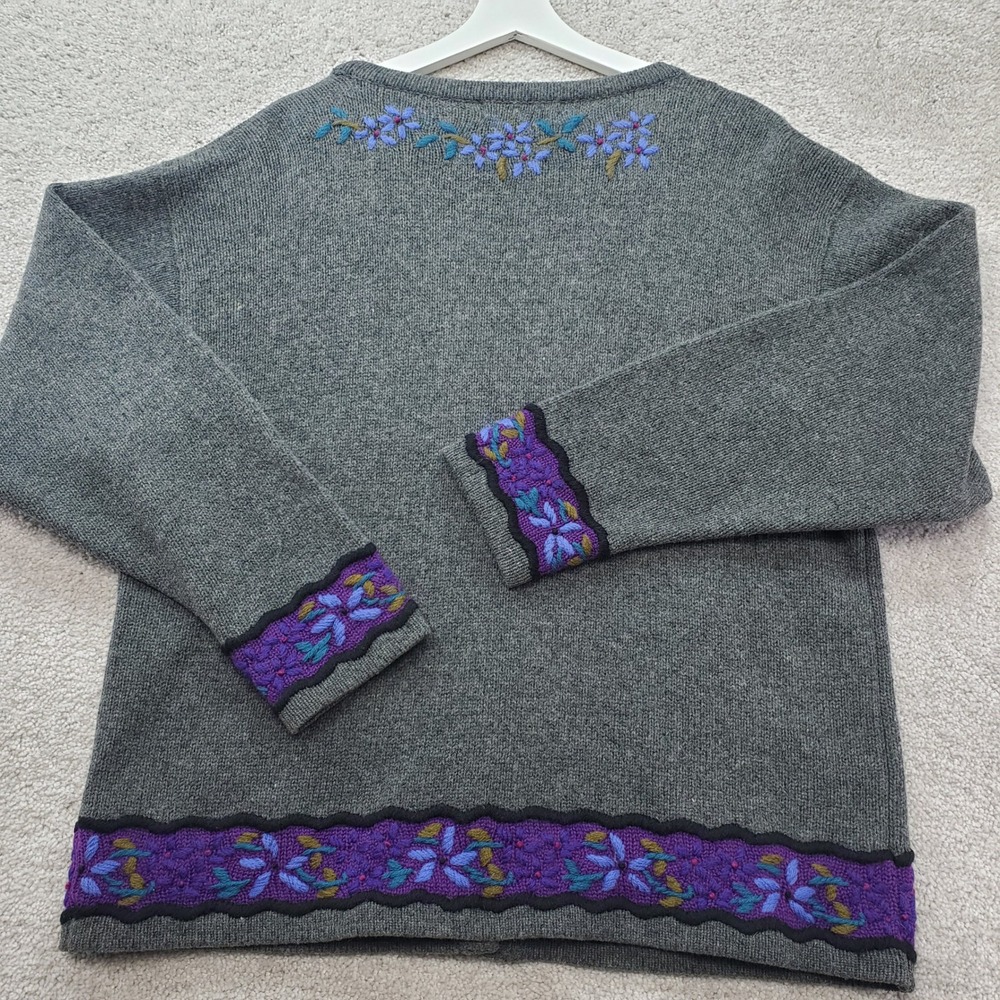 Vtg LL Bean Cardigan Women XL Gray Wool Floral Embroidered V-Neck Grandmacore - Picture 6 of 10